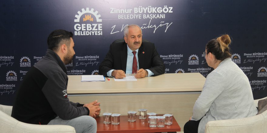 Başkan Büyükgöz vatandaşı dinliyor