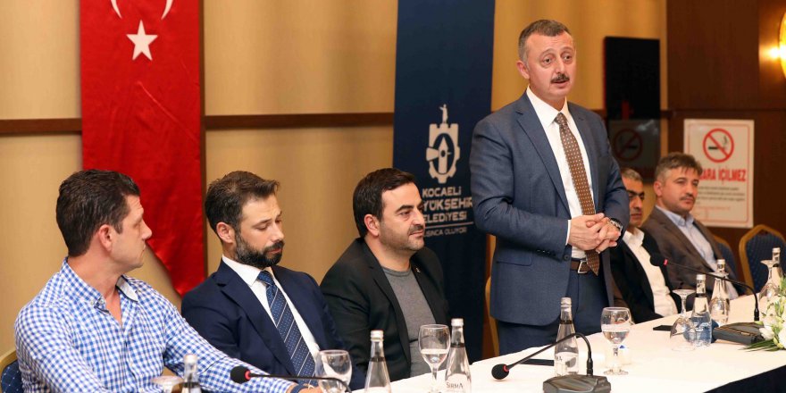 Başkan Büyükakın’dan  Milli Takım kamplarına ziyaret