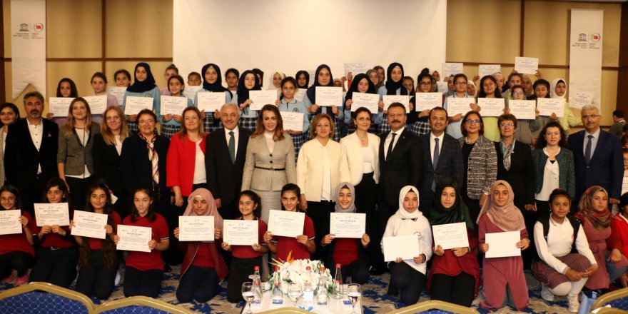 Geleceğe yön verecek kızlar Kocaeli’de