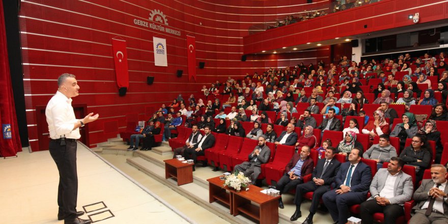 Bekir Develi şehitliği anlattı!