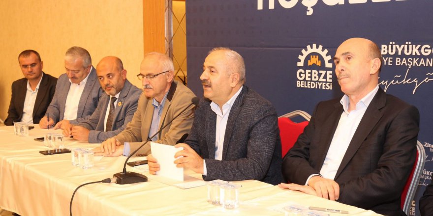 Arapçeşme’de mahalle sakinlerini dinledi