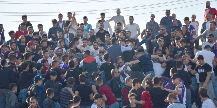 Gebzespor Tribünleri keskin virajda!