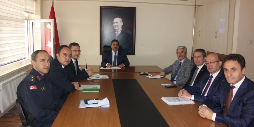 Kaymakamlıkta fidan dikimi toplantısı