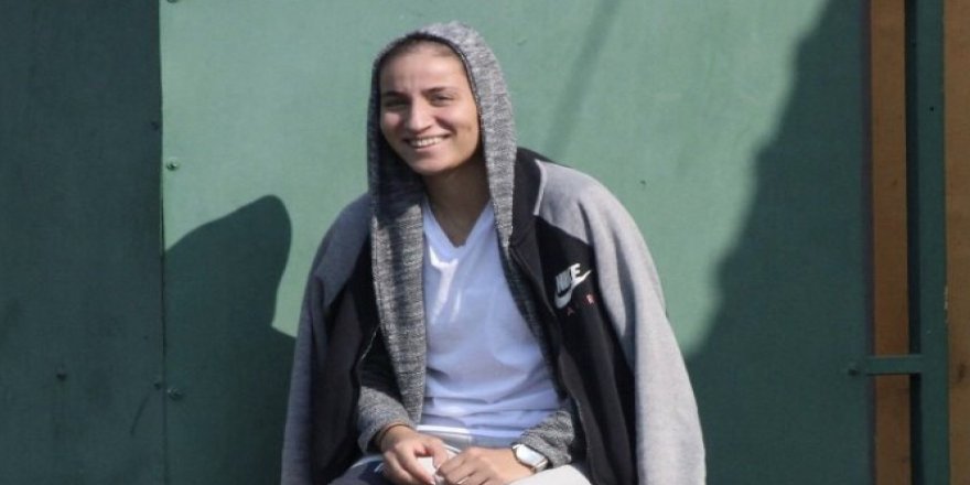 Ece Tekmen’in vefası