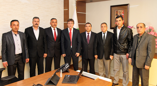 Demirci’ye ziyaretler sürüyor