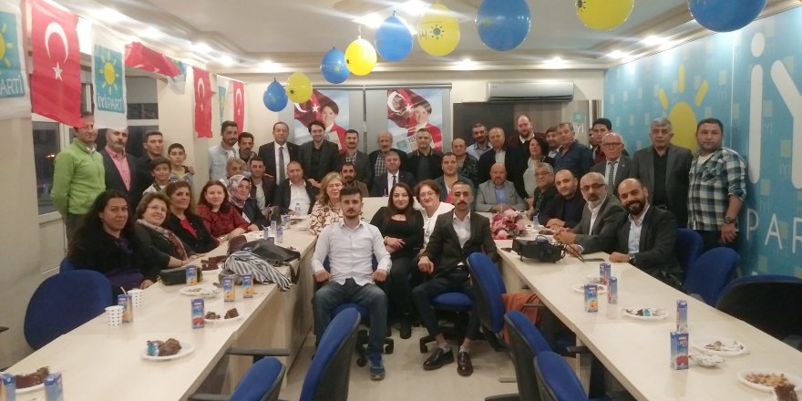 İYİ Parti Gebze 2. Kuruluş yılını kutladı