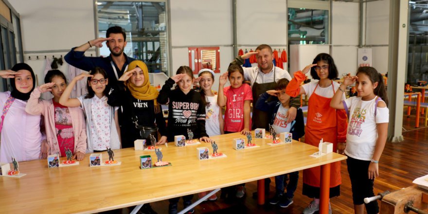 Mehmetçiğe anlamlı destek