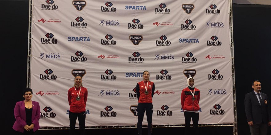 Karateciler dünya şampiyonasından 2 gümüşle döndü