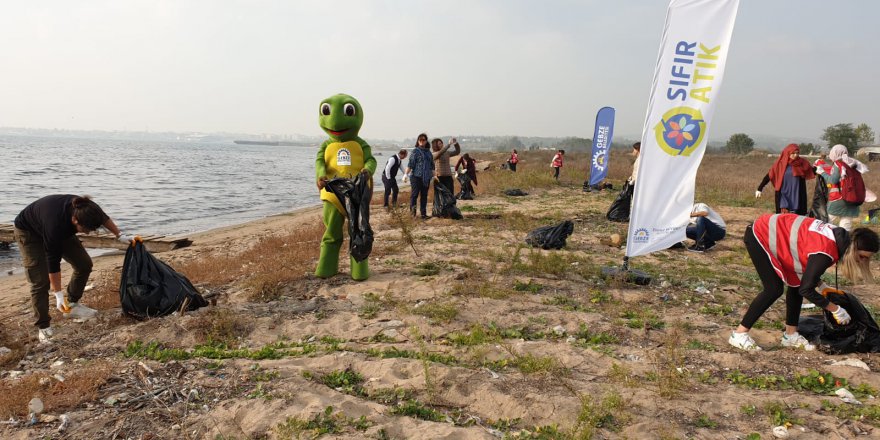 GEBZE’DE YENİ SEFERBERLİK “SIFIR ATIK MAVİ”: 2 ton atık toplandı