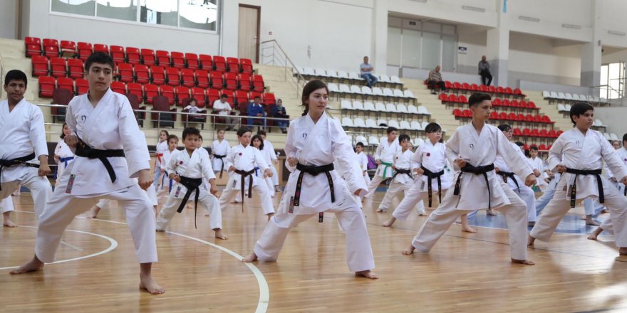 Spor okulları kayıtları devam ediyor