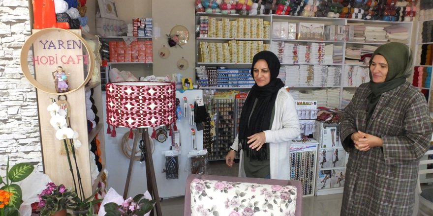 Hem meslek öğreniyorlar, hem kazanıyorlar!