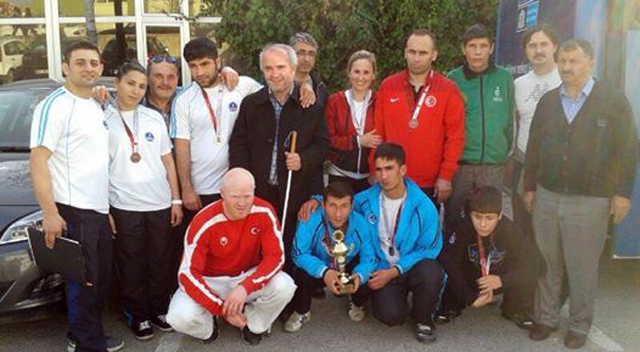 Görme engelliler judoda gurur verdi