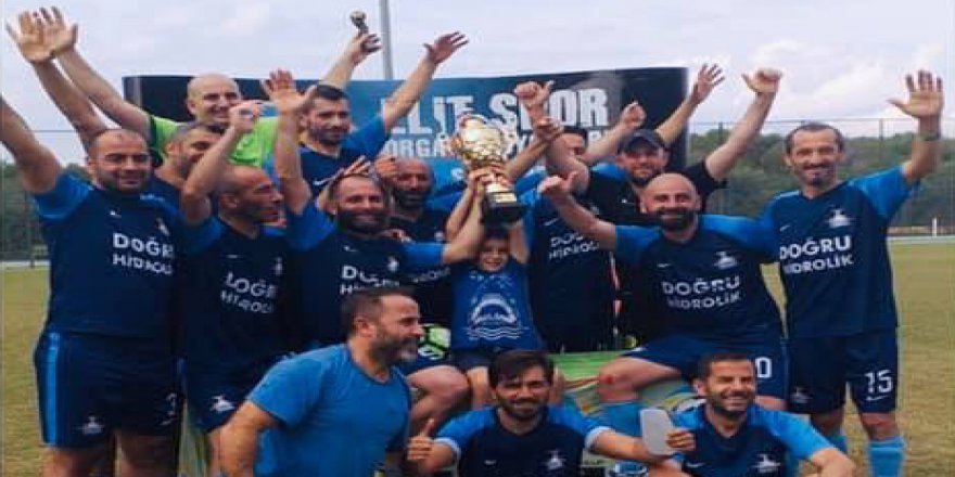 Şampiyon Darıca Masterlar