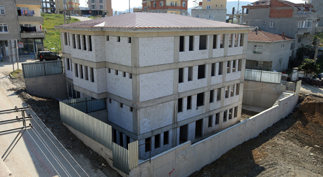 Semt konağı inşaatı sürüyor