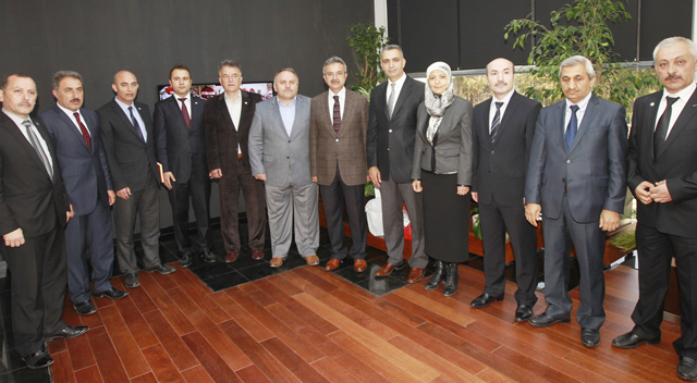 Memur Sen’den Köşker’e kutlama ziyareti