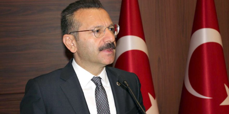 AKSOY’DAN 10 KASIM MESAJI:  “Atatürk eşsiz bir devlet adamı”