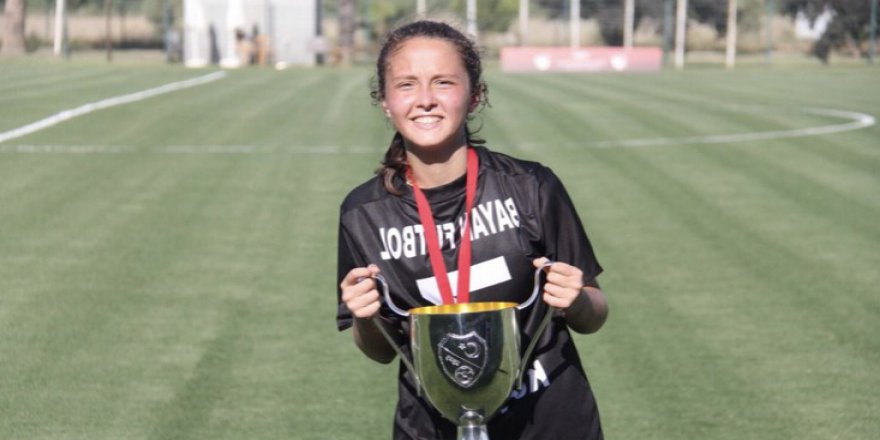 Cansu, Damla ve Melisa Milli Takım’da!