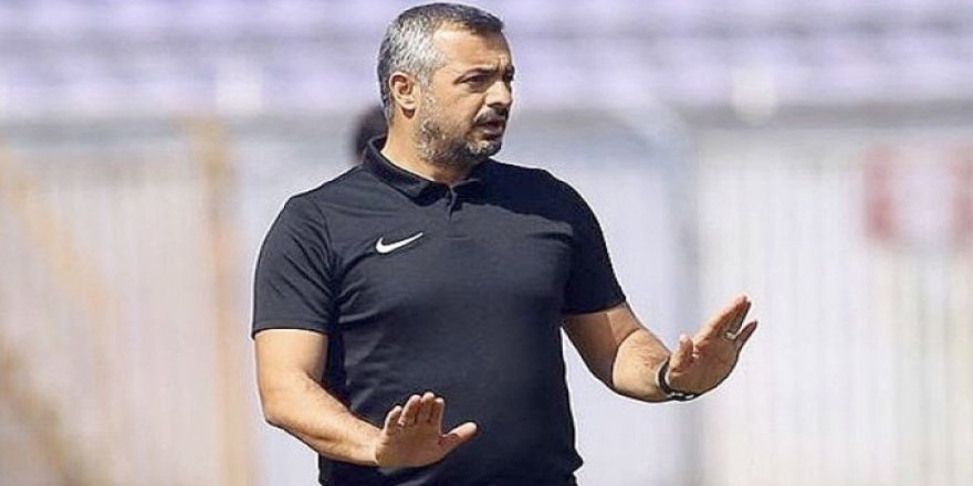 Sadece Futbolu Düşünün