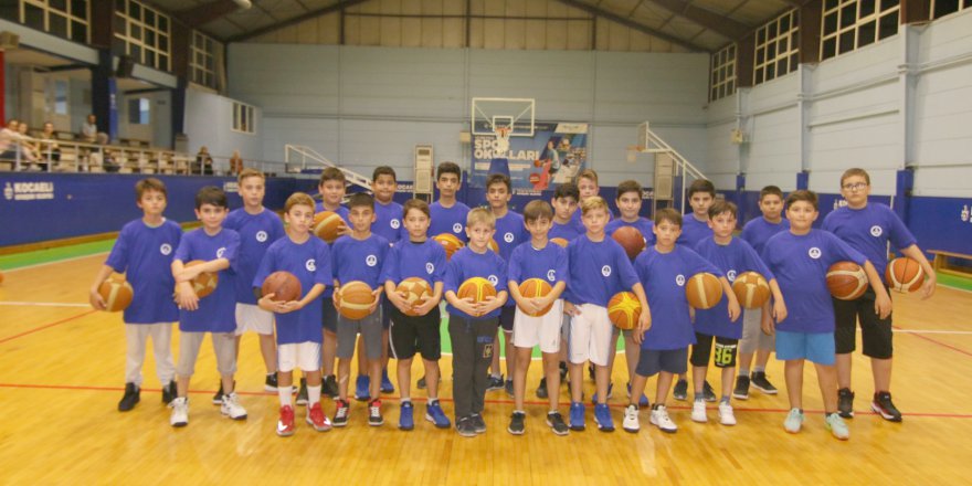 Kağıtspor’un basketbolda geleceği sağlam