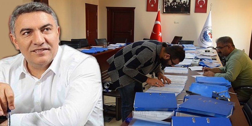 Maaşı öğrencilere burs oldu