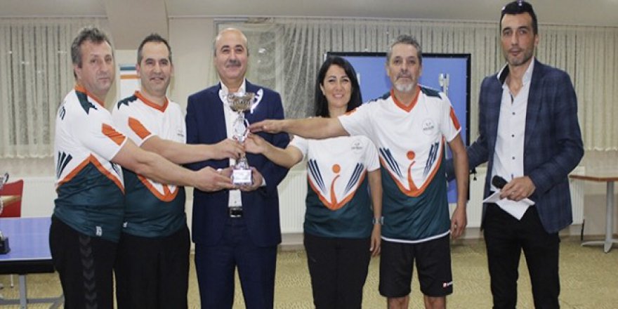 Öğretmenlerin Masa Tenisi heyecanı