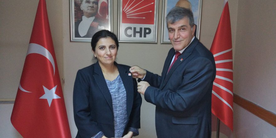 İYİ Partili Akçay CHP’ye geçti