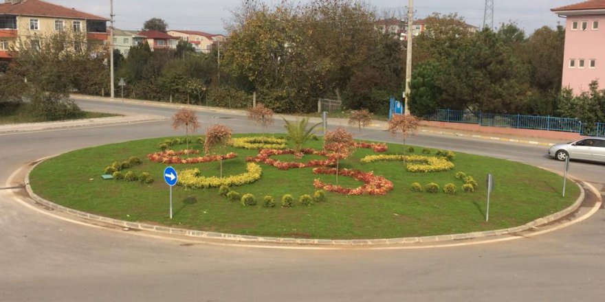 Kavşaklar modern görünüme kavuşuyor