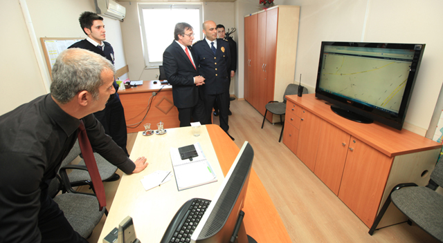 Demirci, Polisleri unutmadı