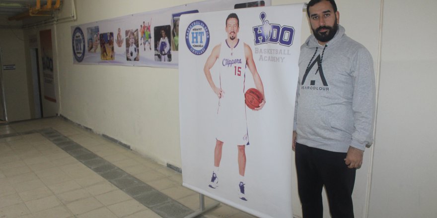 Mutlukent’te gösteri zamanı