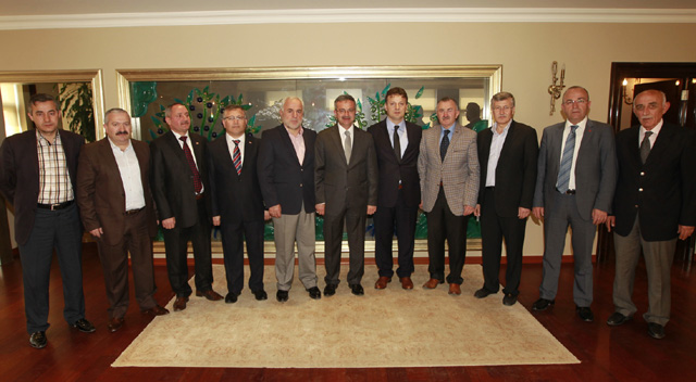 Eski meclis üyelerinden Köşker’e kutlama ziyareti