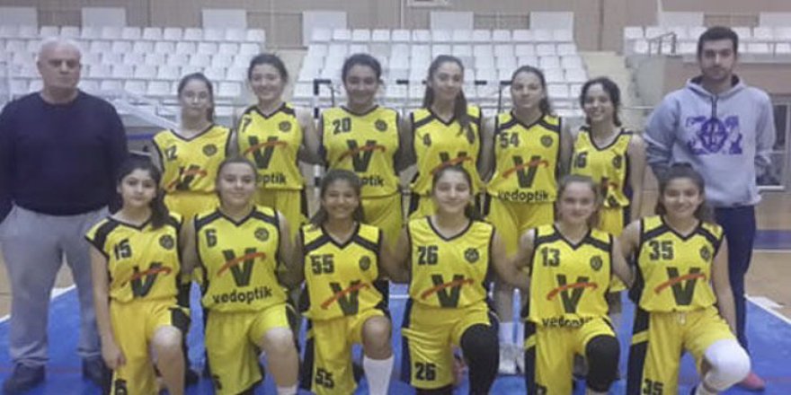 Karamürselli kızların fendi Gebze’nin Yıldızları’nı yendi 62-58