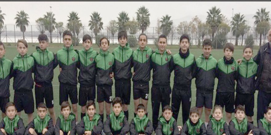 Gölcüksporlu gençler şampiyon