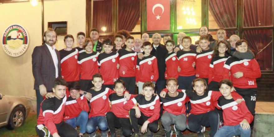 Şampiyonları bağrına bastılar