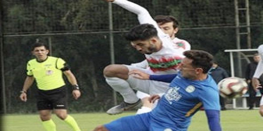 Belediye Derincespor dört köşe