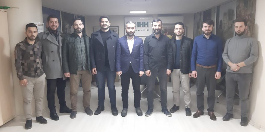 YRP’li gençler İHH ile başladı