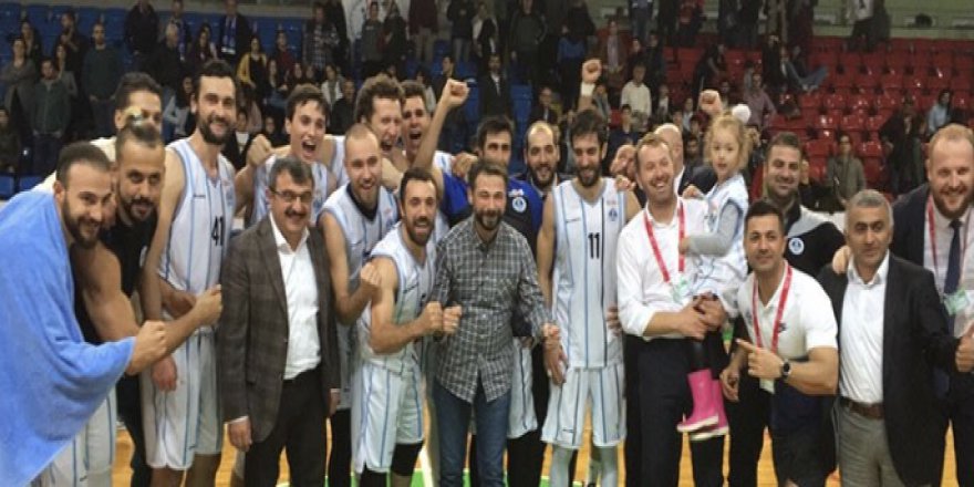 Kağıtspor’un devlerinden kritik galibiyet