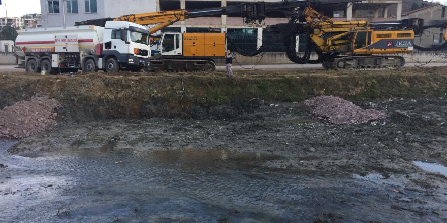 NATO boru hattı delindi