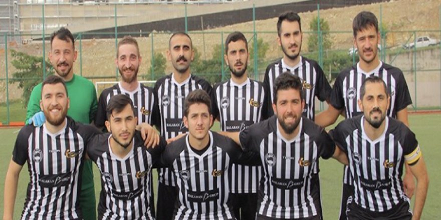 Zirve yarışında kazanan olmadı