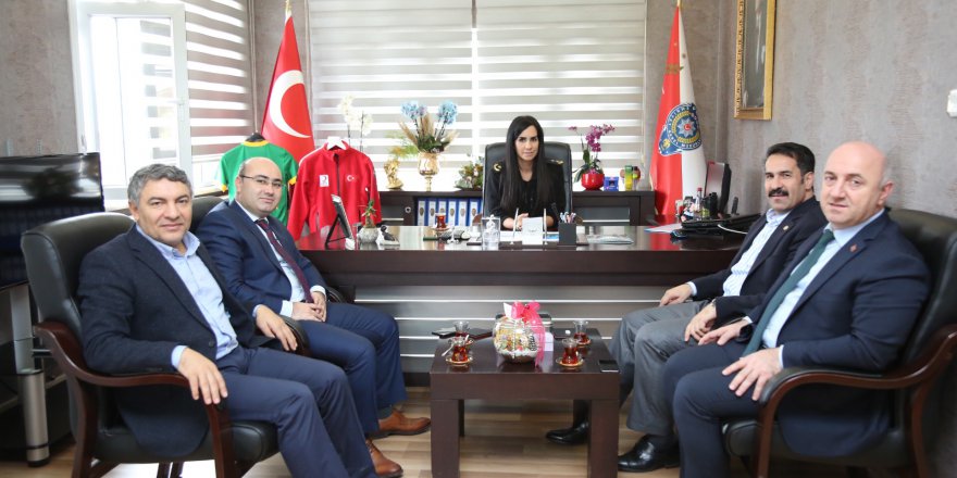 Emniyet müdürünü ziyaret ettiler