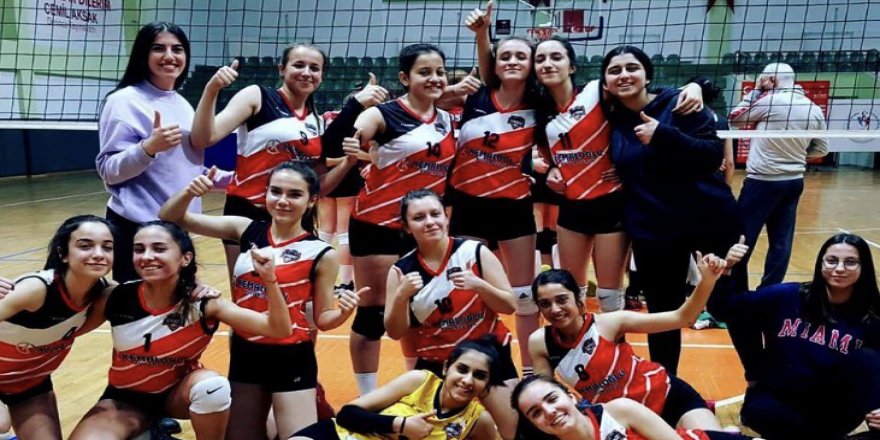 Gençler B Grubu Şampiyonu Yenikentspor oldu