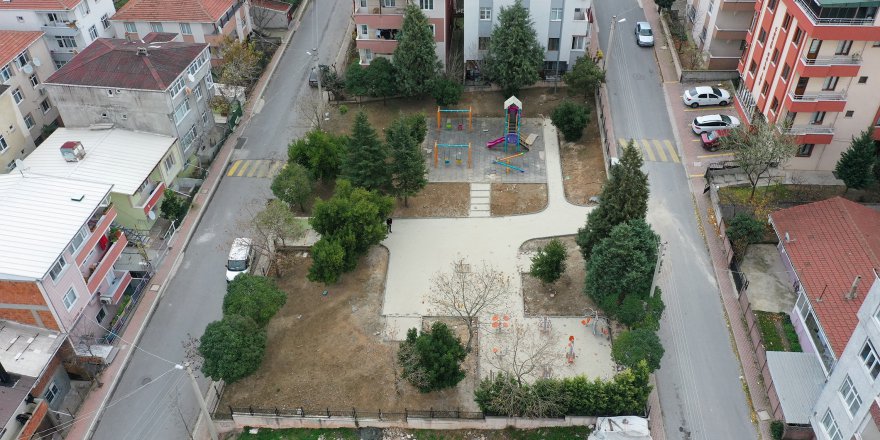 Çayırova’da iki park yenileniyor