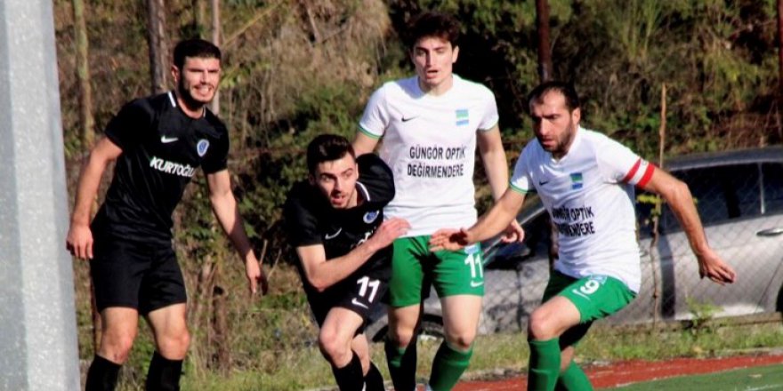 SAL-A’DA ZORLU CUMARTESİ