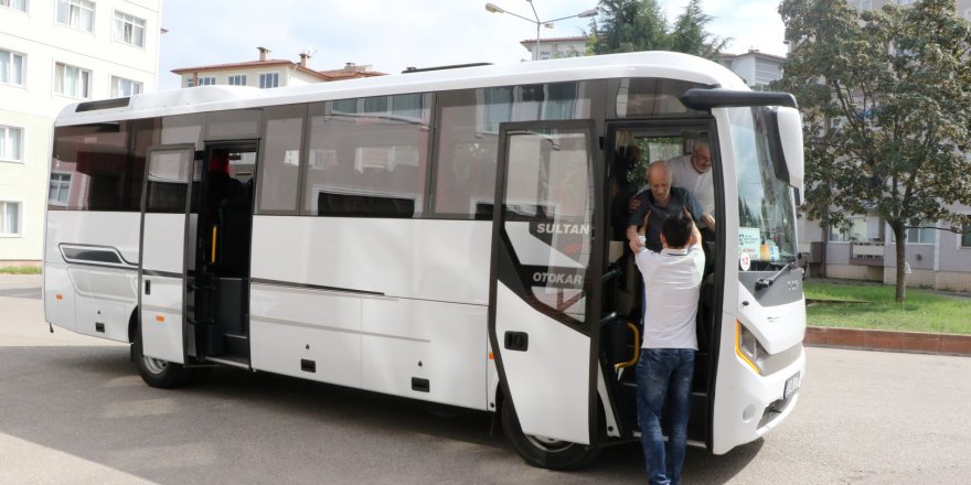 1 yılda 2 bin 104 kanser hastasına ulaşım hizmeti