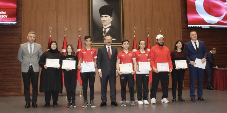 Vali Hüseyin Aksoy son sözü söyledi:  SPONSOR BULUNACAK !..