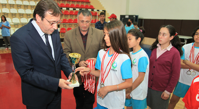 Ödül Töreni Gerçekleştirildi