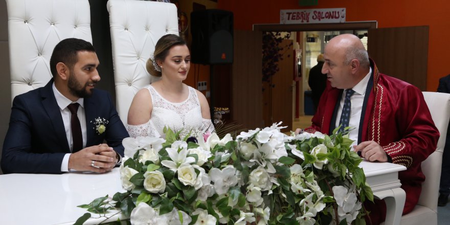 Darıca'da bin 411 çift evlendi