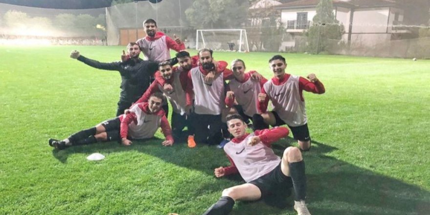 Gölcükspor’da keyifler yerinde