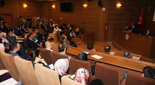 Cumhurbaşkanlığı seçimleri anlatıldı