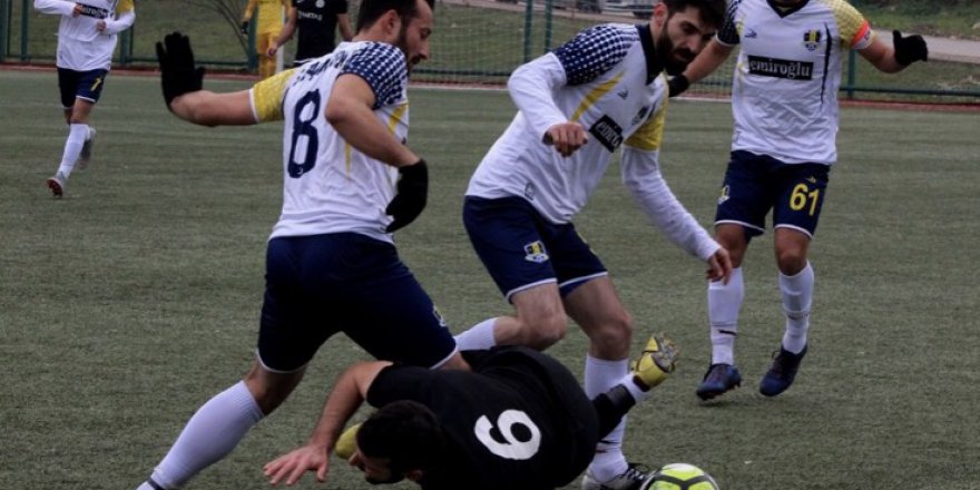 Bekirpaşa Başaran başardı adını Play Off'a yazdırdı: 2-1