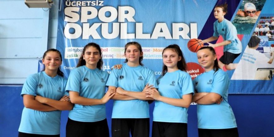 Ücretsiz okul sayesinde, 41 bin minik sporla buluştu
